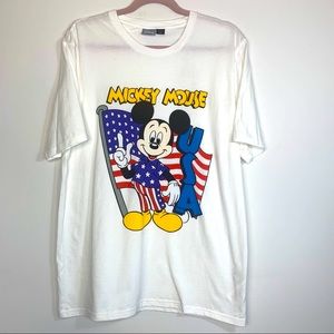 Cotton on Disney Mickey Mouse USA Graphic Tee Large classic